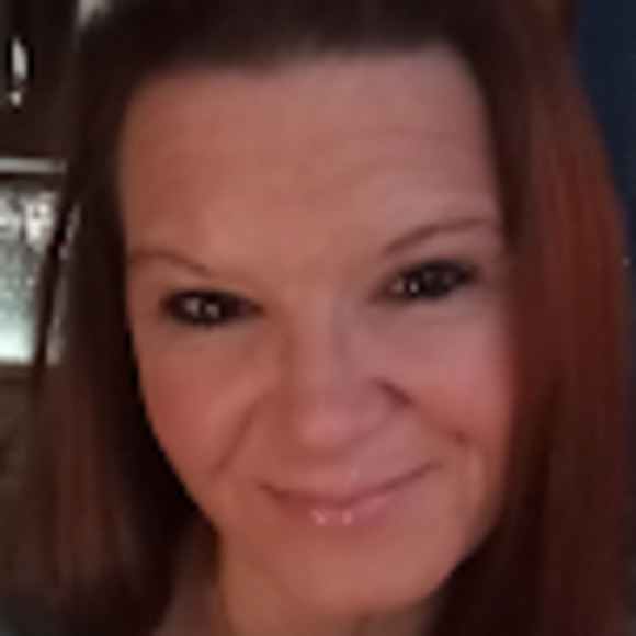 Meet your Posher, Mandy - Picture 1 of 1